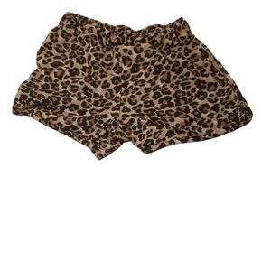Leopard shorts